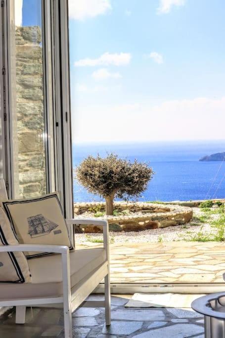 Aggeliki's Cycladic By Hostandros